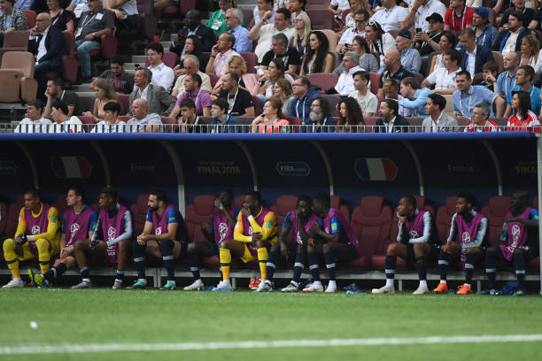 零和博弈中 零和博弈中