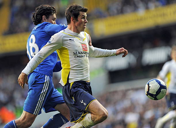 争激烈的英 争激烈的英