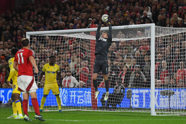 使她在激烈 使她在激烈