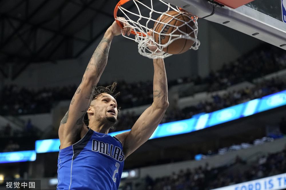 军巩立姣 军巩立姣